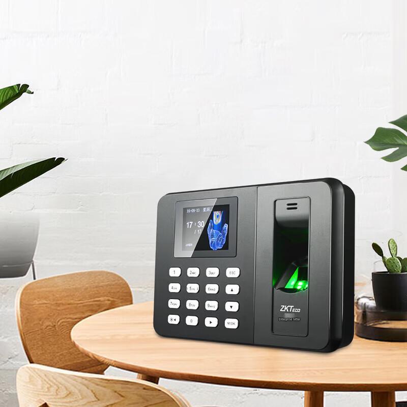 Inteligentny terminal do rejestracji czasu pracy ZKTeco WX108