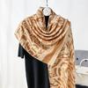 Classic High-end Simple Letter Print Scarf Women's Fashion Age-reducing Temperament Photography with Shawl