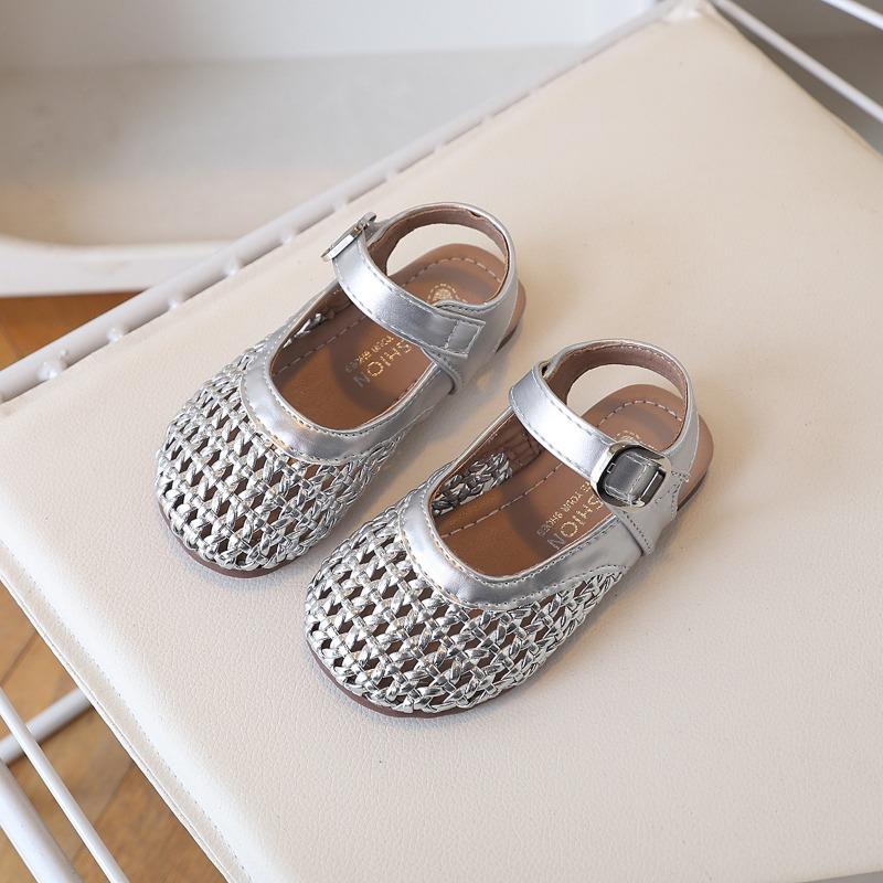 Kids Woven Hollow Out Closed Toe Sandals 23 серебряный