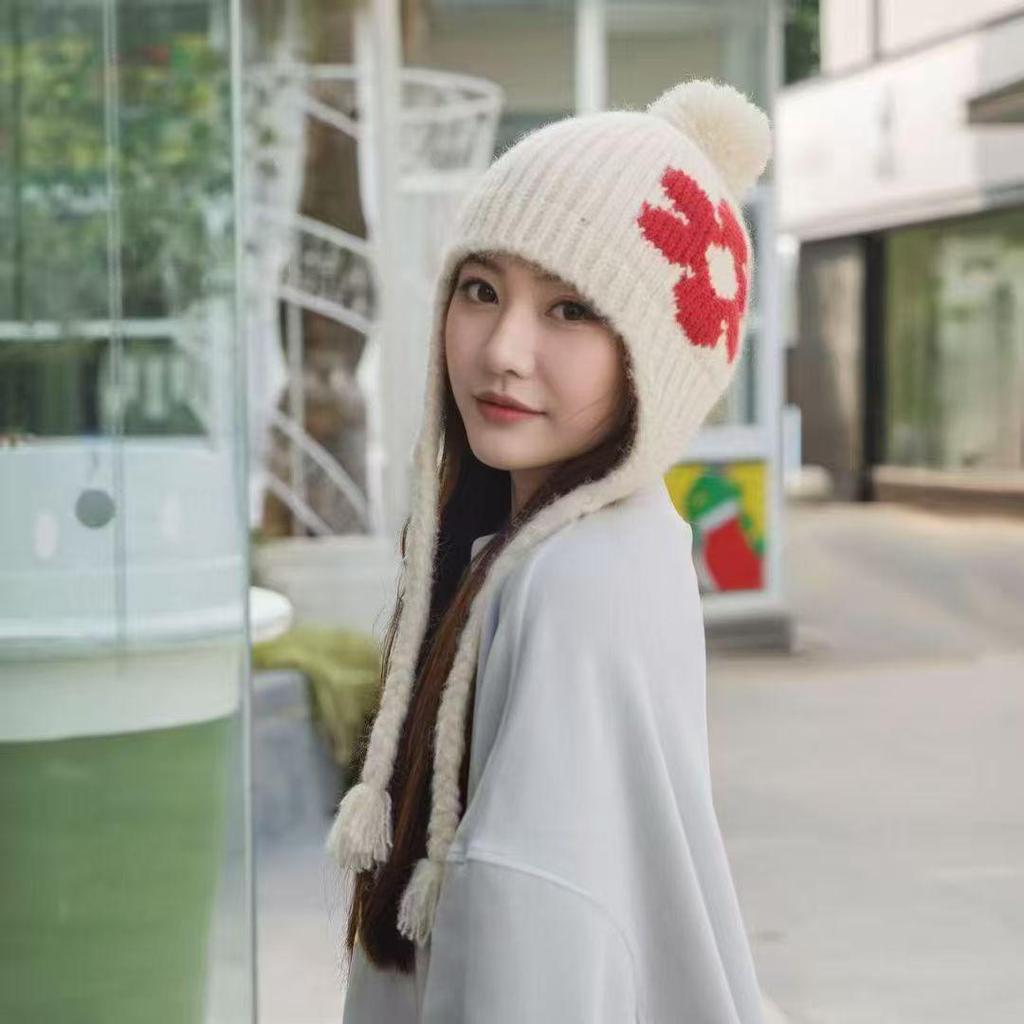 Japanische Florale Wollmütze mit Ohrenschutz - Warme Herbst-/Wintermütze für Damen