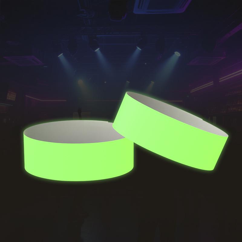 Customized Waterproof Tyvek Wristbands for Children's Amusement and Water Parks