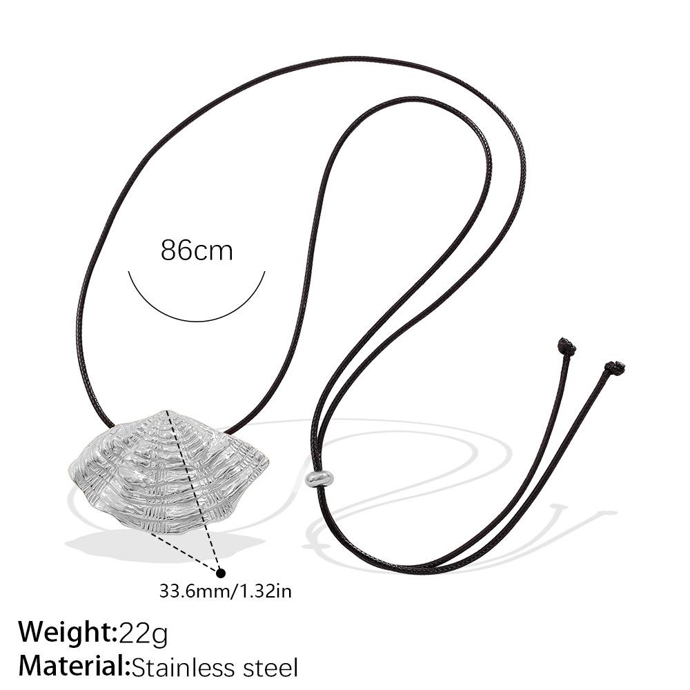 2025 Winter Fashion 18K Gold Stainless Steel Geometric Stackable Sweater Chain with Colorfast Black Rope for Women