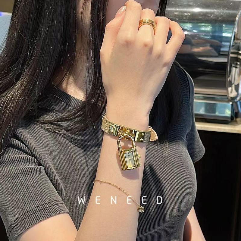 Charm Stainless Steel New Women's Watch Chain Watch Genuine Leather Vintage Quartz Watch Fashion Small Gold Watch