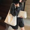 Women's Large-Capacity Fashionable Shoulder Bag for Work and Casual Use