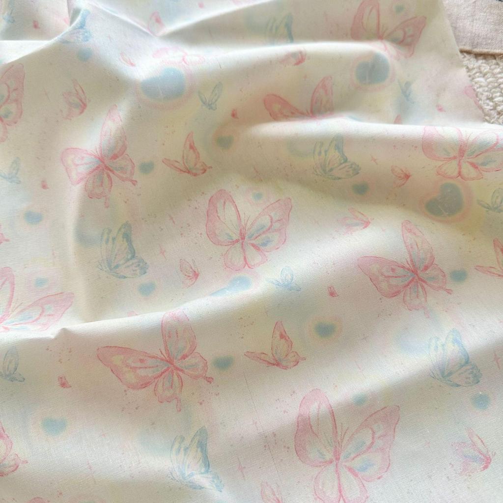 100% Cotton Digital Print Fabric: Cartoon, Animal, Butterfly & Floral Designs for Women's, Children's, Family & Home Wear DIY.