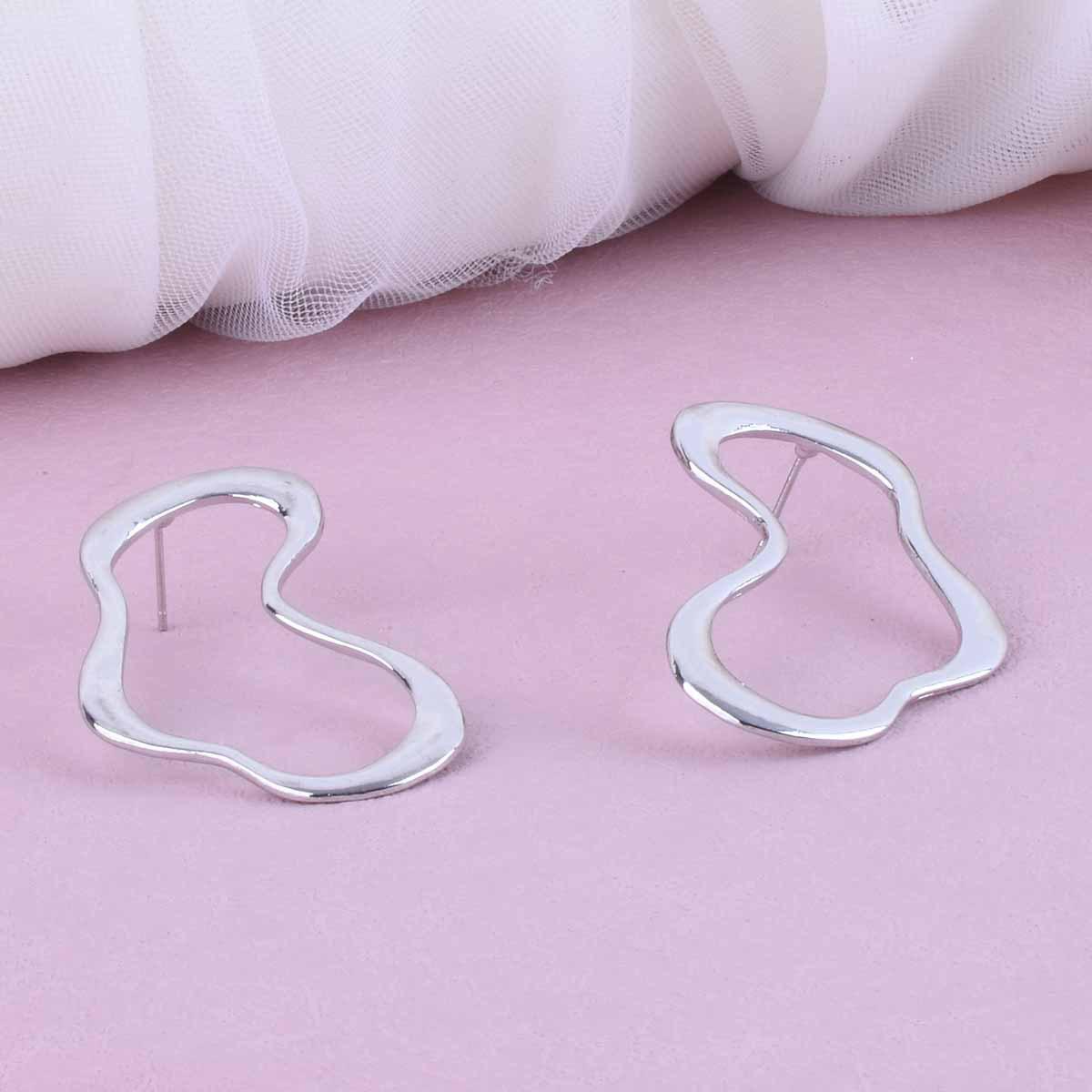 Cross-Border Summer Hollow Heart Stud Earrings - Elegant  Versatile Fashion Jewelry серебряный