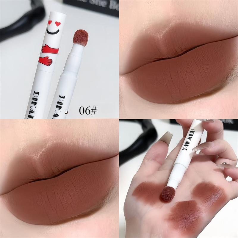 

Рідка губна помада з куш-аплікатором Оксамитовий матовий блиск для губ Зволожуючі вершкові м’які рідкі рум’яна Стик для губ Багаторазовий макіяж 06#