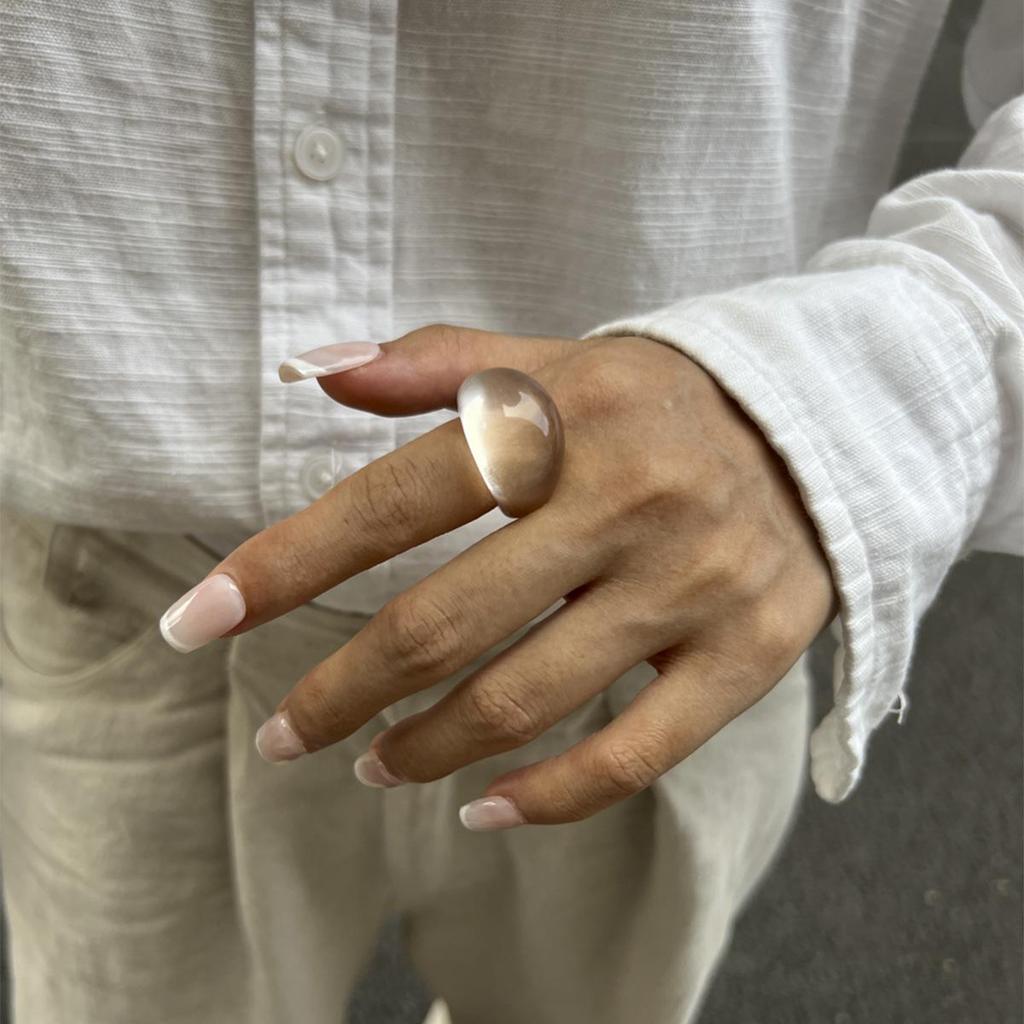 Korean Simple Transparent Color Resin Rings Niche Retro Stacked Curved Acrylic Geometric Oval Wide Ring Charm Trendy Irregular Fashion Jewelry