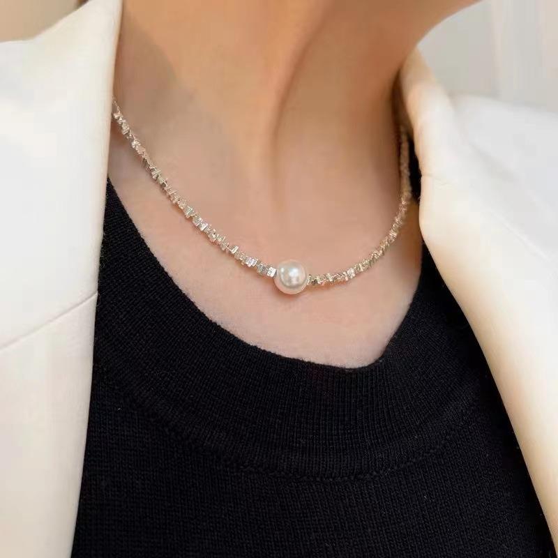 Fashion Broken Silver a Few Taels Irregular Pearl Necklace Women's Retro Exaggerated Niche High-end Unique Design Neck Chain