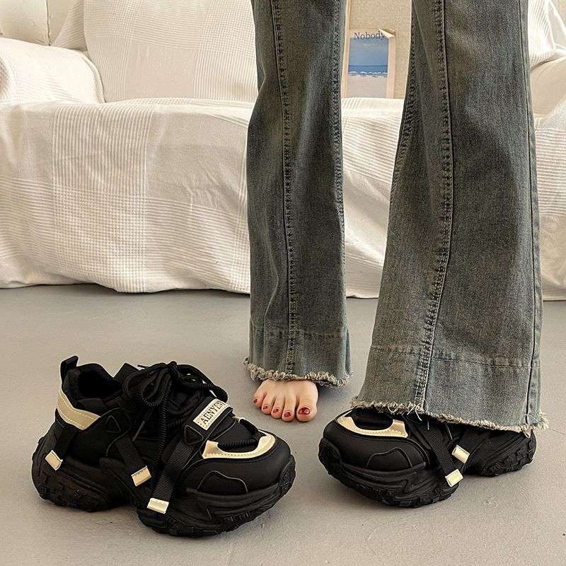 Casual Shoes 2026 New Style Dad Shoes Women's Shoes Thick Sole Height Increase Anti Slip Sports Shoes Fashionable