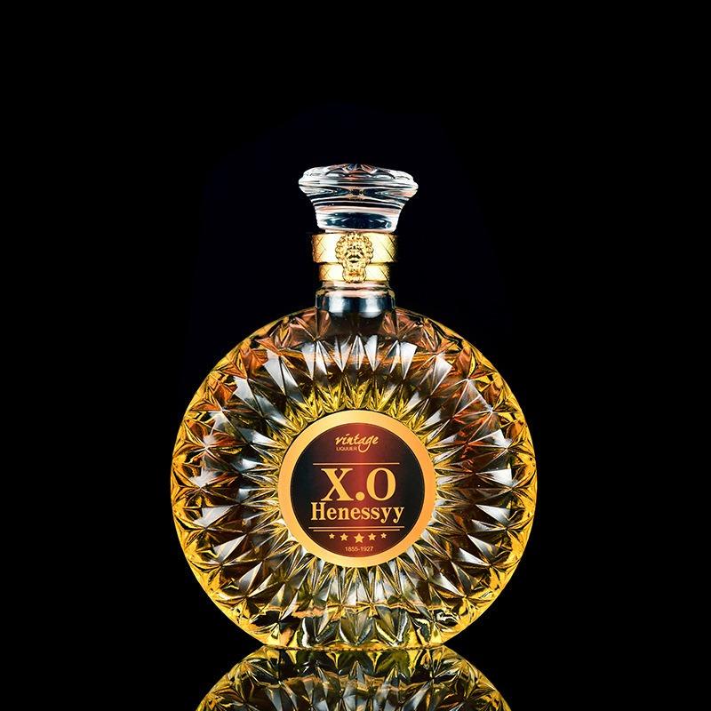 European Glass Liquor Bottle Vintage Whiskey Decanter Embossed XO Wine Carafe Alcohol Dispenser Barware Home Decor