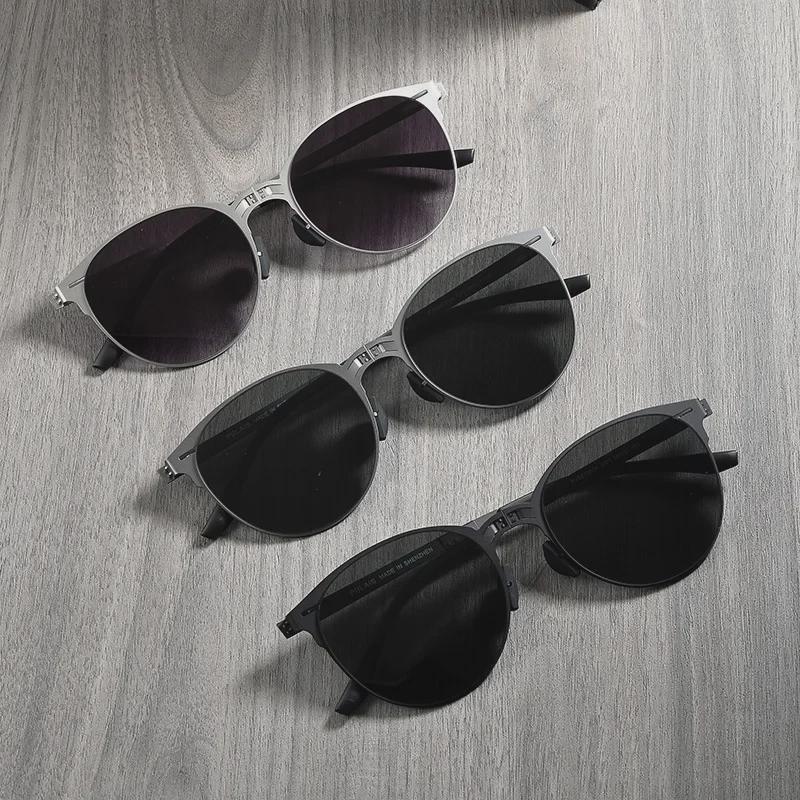 2024 Ultra-Light Retro Men's Stainless Steel Folding Sunglasses for Driving and Fishing
