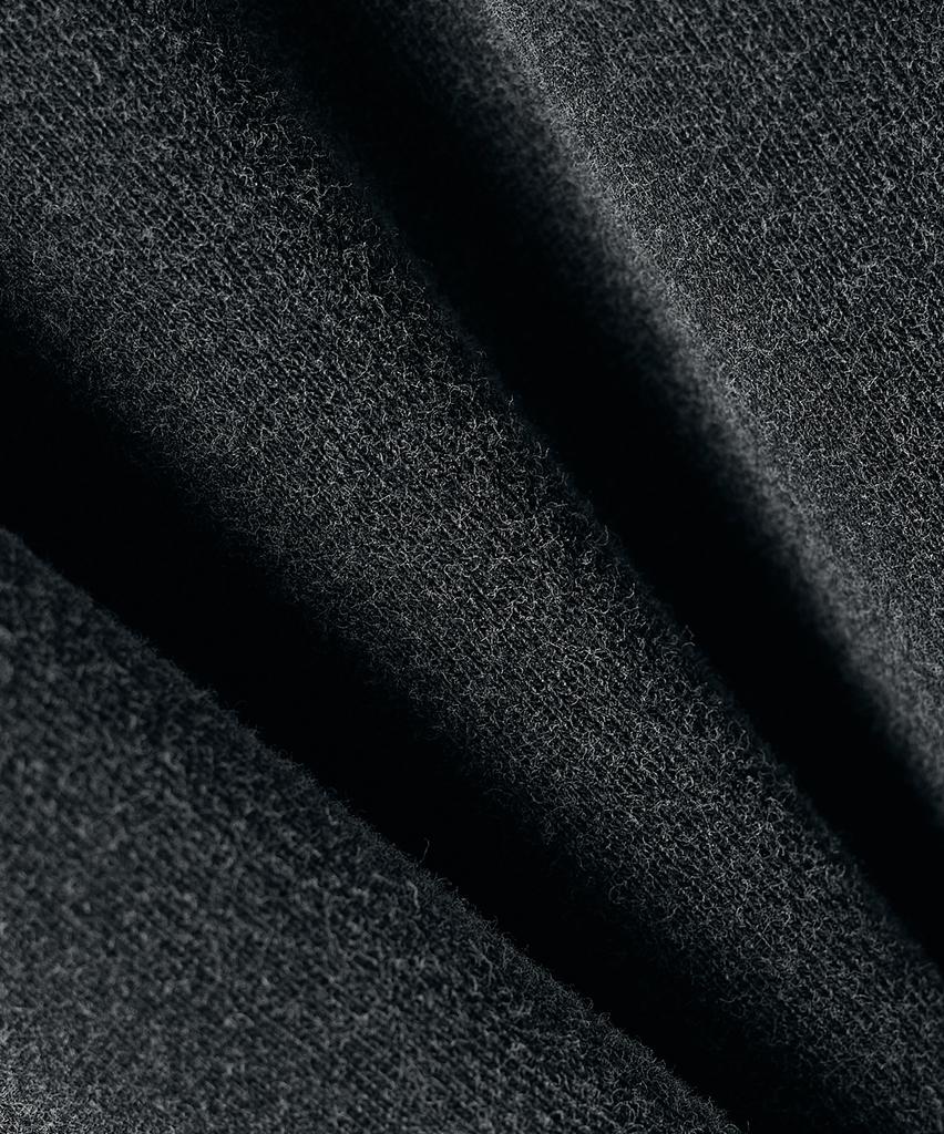 Dimiteulibeullaeg Four Seasons Essentials Henley Neck Long Sleeve T-Shirt_Pigment Charcoal