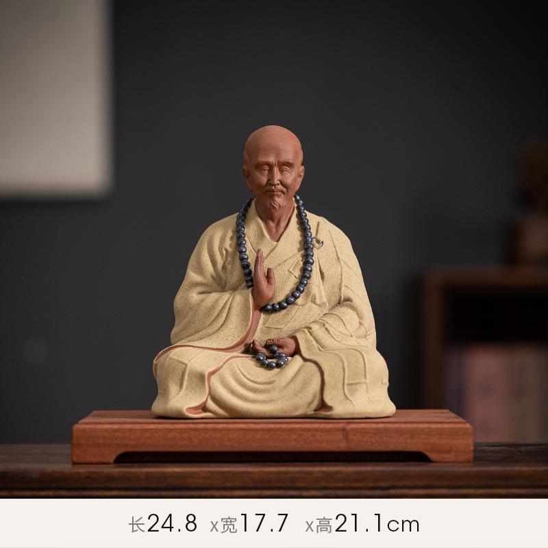 Ceramiczne przedmioty dekoracyjne w stylu zen autorstwa Mistrza Hongyi, posąg postaci historycznej Li Shutong oraz przedmioty dekoracyjne do ent