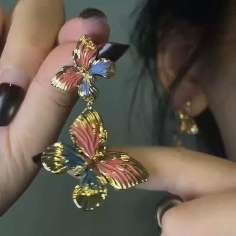 

0 Новые серьги-бабочки в китайском стиле, нишевая аэрозольная краска, женственность, легкая роскошь, высококлассные длинные серьги-пусеты