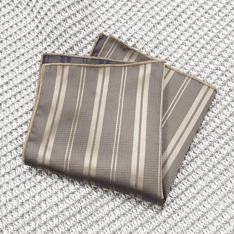 Large Square Towel, Pocket Towel, Suit Decoration Square, Hemmed Hemming, Men'S Gentleman'S Banquet Activities, Business Career
