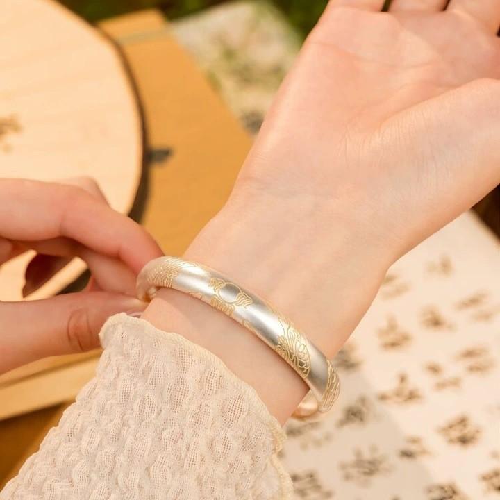 White Copper with Gold-painted Dragon Design, Traditional Chinese Zodiac Style, Closed Bangle for Women, Plated with Pure Silver, Non-fading Bracelet