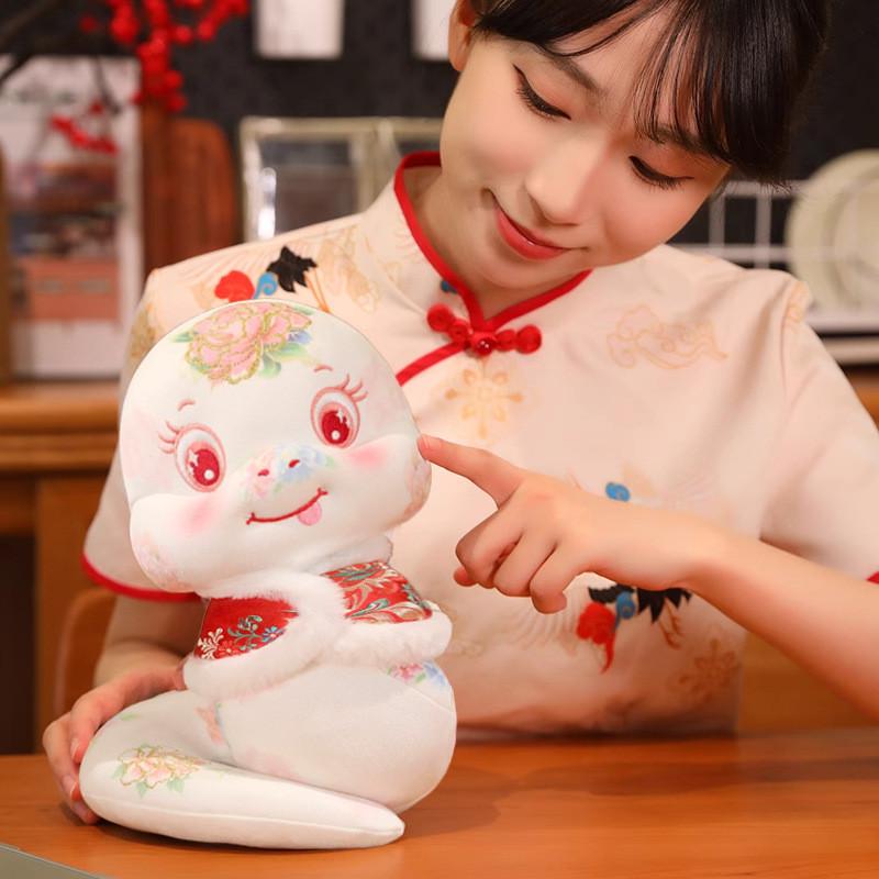 Toys Snake Plush Shawl Embroidery Fill Doll Cartoon Animals Xmas Ornament Gift