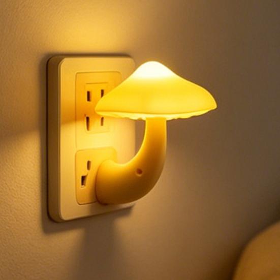 Nachtlampje Paddestoelvorm LED Nachtlampje Stekkeradapter Zacht Warm Licht Decoratieve Verlichting voor Kinderkamer Slaapkamer