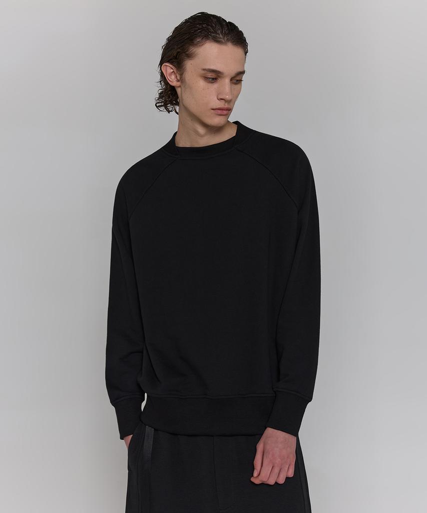 Digeunag Raglan Cross Neck Sweatshirt (Black) Pf1Ts0101