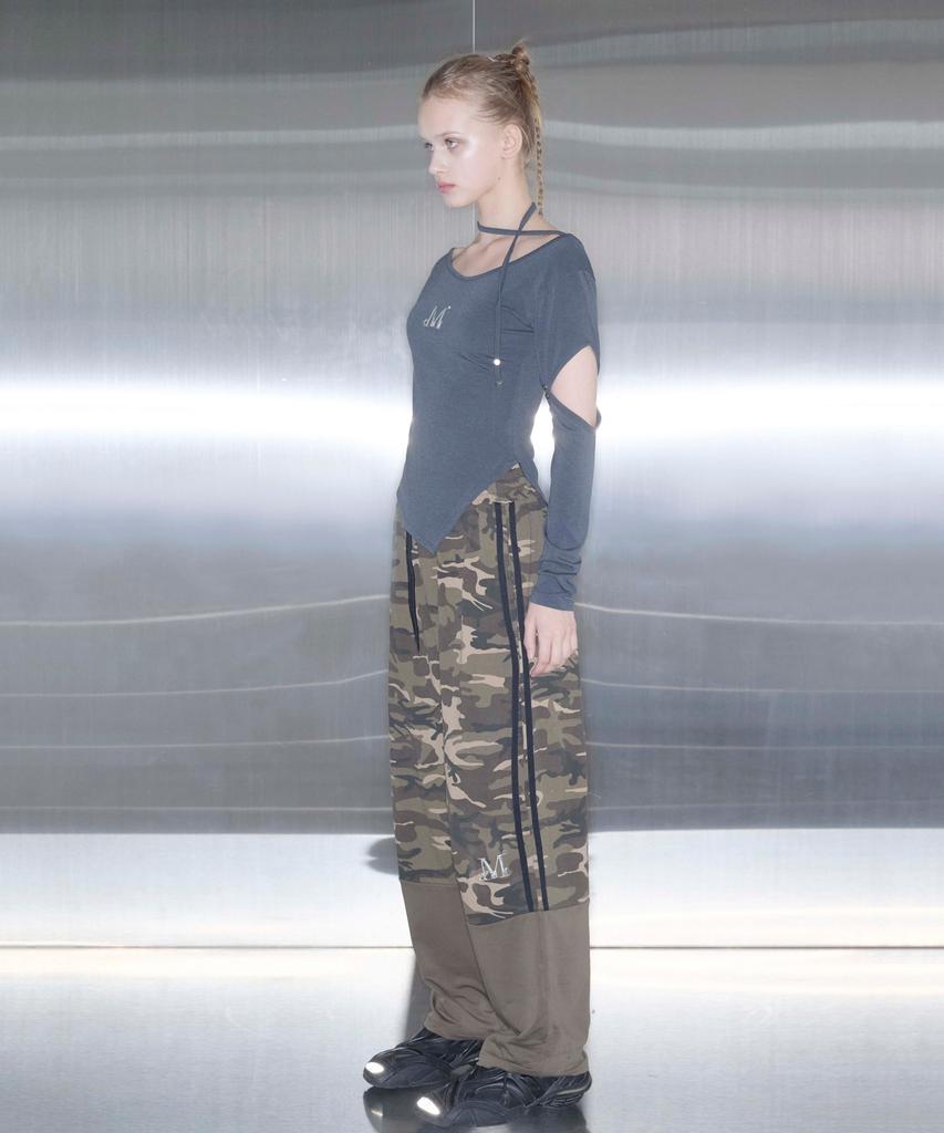 MUCENT Mauve Matching Metal Logo Camo Color Block Wide Elastic Pants
