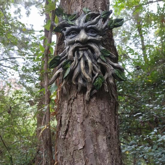Tree Face Sculpture Greenery Old Man Face Tree Decoration Trunk Hugger Face Statue for Garden Outdoor Tree Decor