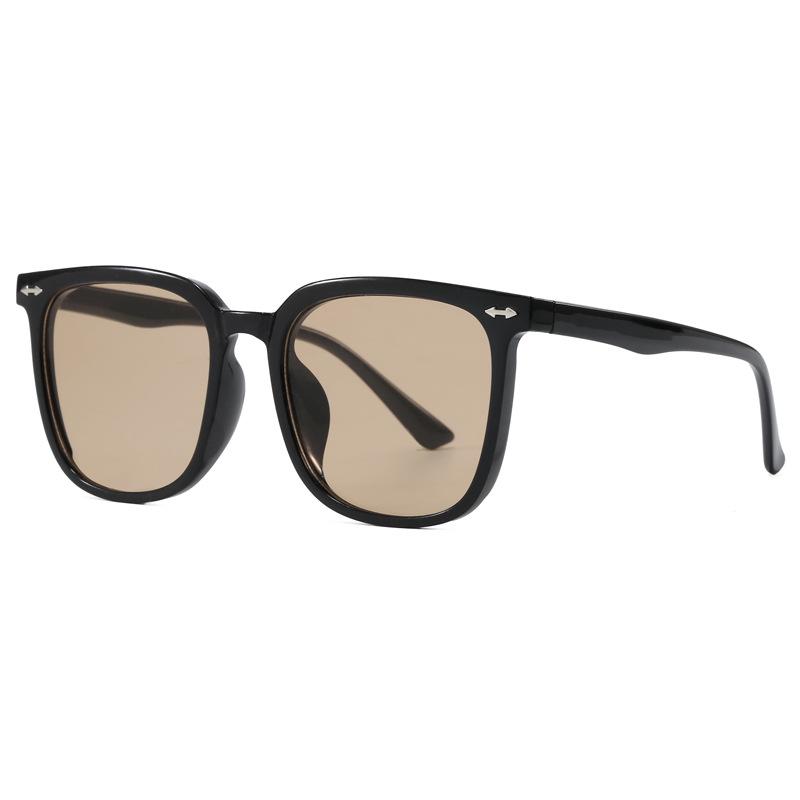 Trendy Retro Square Frame Studded Sunglasses for Parties and Vacations