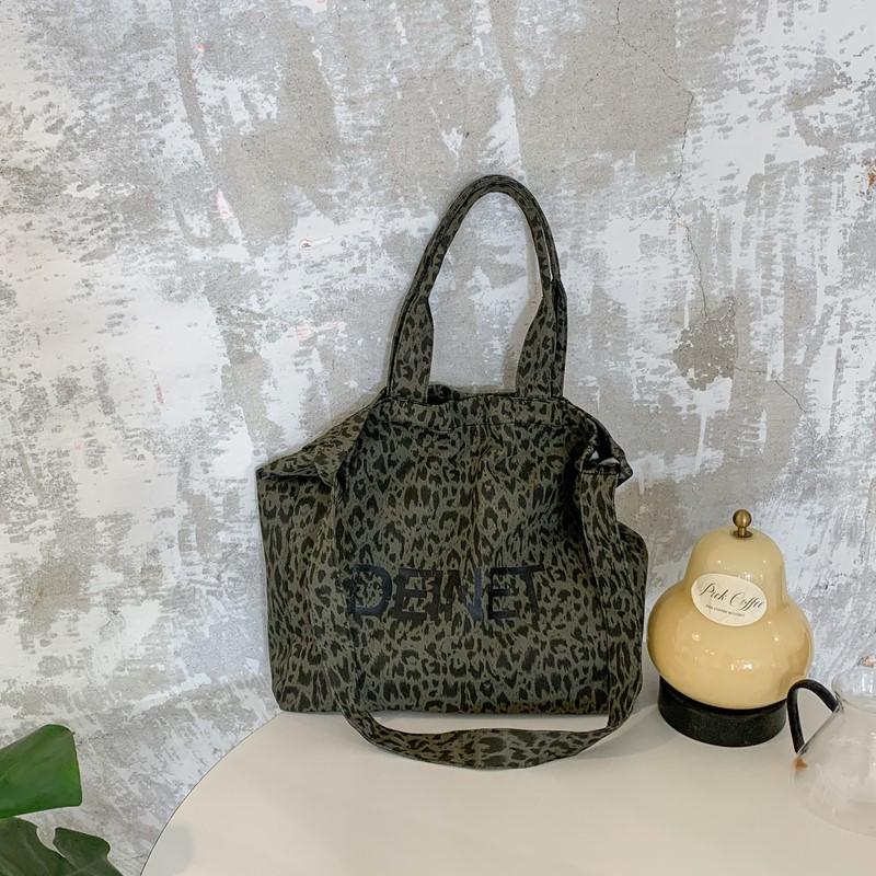 

Минималистичная осенняя холщовая сумка с леопардовым принтом, универсальная сумка-шоппер большой вместимости, портативная сумка через плечо, большая сумка-тоут, женская