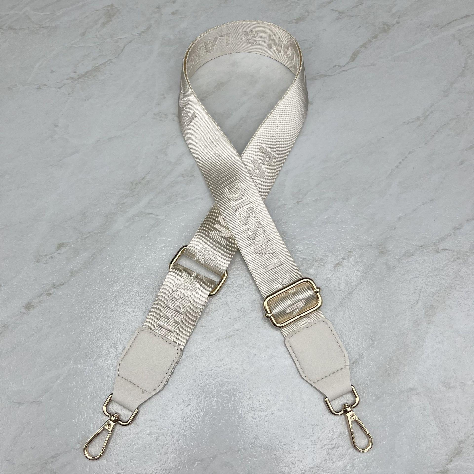 

Регулируемый модный ремень для женской сумки через плечо с буквенным принтом - широкий тканый аксессуар. Light Gold Buckle