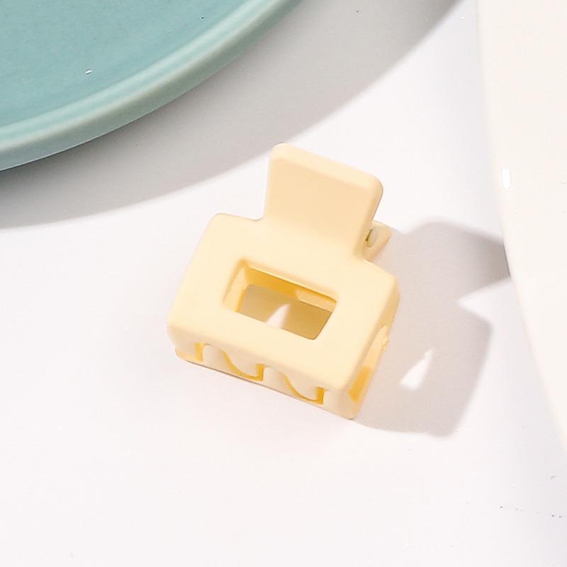 

Soft Crab Hair Clip Girls Silicone Crab Hair Pins Simple Fashion Versatile Shark Clip Decorations Hair Accessories Safe Design
