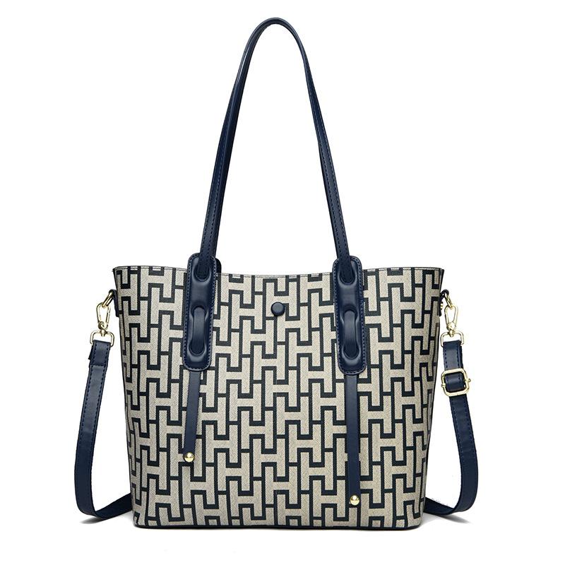 

Vintage printed women s tote bag, new large-capacity underarm shoulder bag, fashionable mother handbag. One Size синій