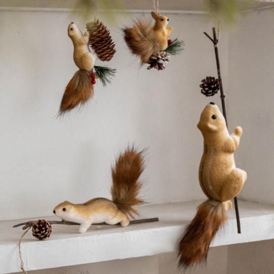 Yousheng Forest Animal Christmas Ornaments Fluffy Faux Fur Squirrel Decor with Hanging Rope 3D Woodland Christmas Tree Decorations