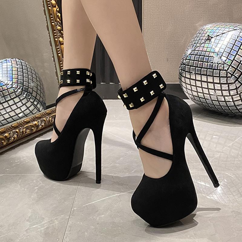 Fashion Liyke Big Size 43 44 45 Women Pumps Solid Black Round Toe Metal Rivet Ankle Hook Strap Platform High Heels Wedding Banquet Shoes