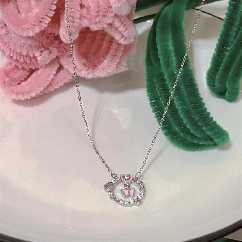 Dancing~ Butterfly necklace female ins tide niche design high-end sense light luxury personalized collarbone chain neck chain accessories