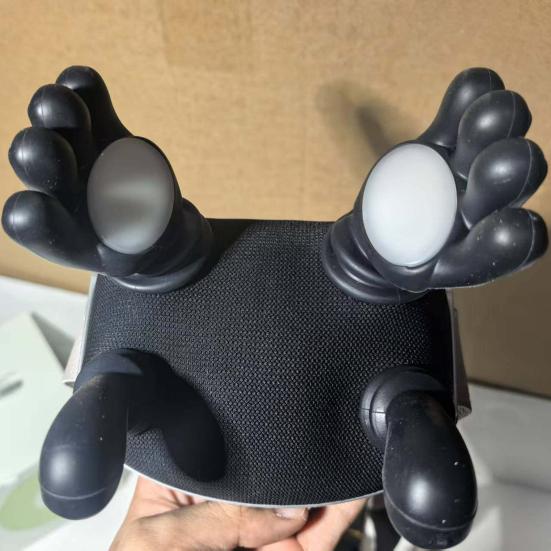 Bionic Hand Neck Shoulder Massager Deep Tissue Pain Relief Muscle Relaxation 4D Kneading Cordless Electric Heated Shiatsu Massager