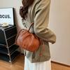 Retro bucket bag women's bag 2024 autumn new fashion indentation handbag versatile shoulder messenger bag