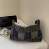 Large Capacity Messenger Bag Casual and Lightweight Plaid Design with Adjustable Shoulder Straps Fashionable Shoulder Bag KTB