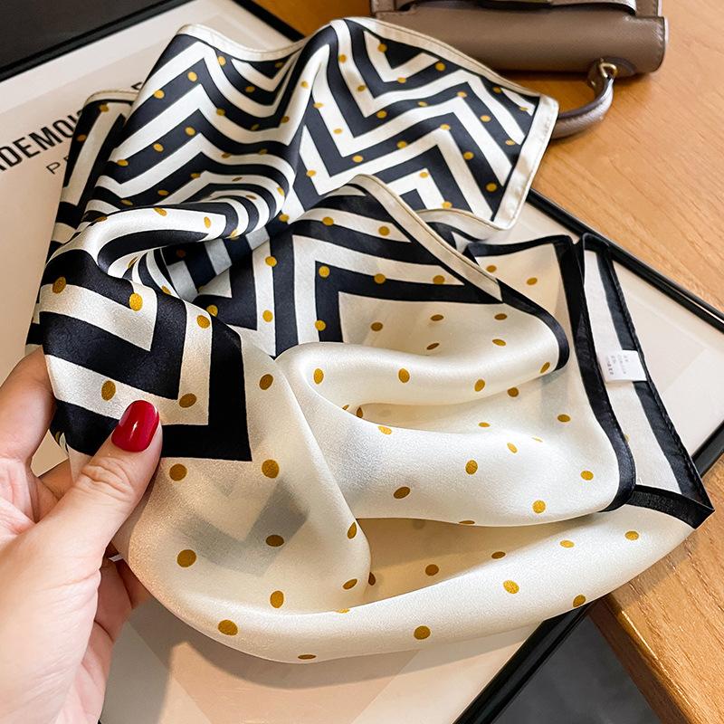 Luxury Brand Scarf 100% Silk Bandana dot Women Square Scarves Wrap Kerchief Mulberry Spring Fashion High Hijab Shawls Foulard