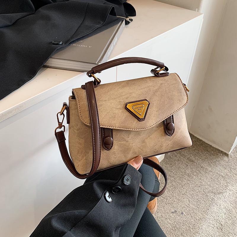 Small Bag Women's Autumn and Winter Versatile New Fashion Shoulder Messenger Bag Portable Work Small Square Bag
