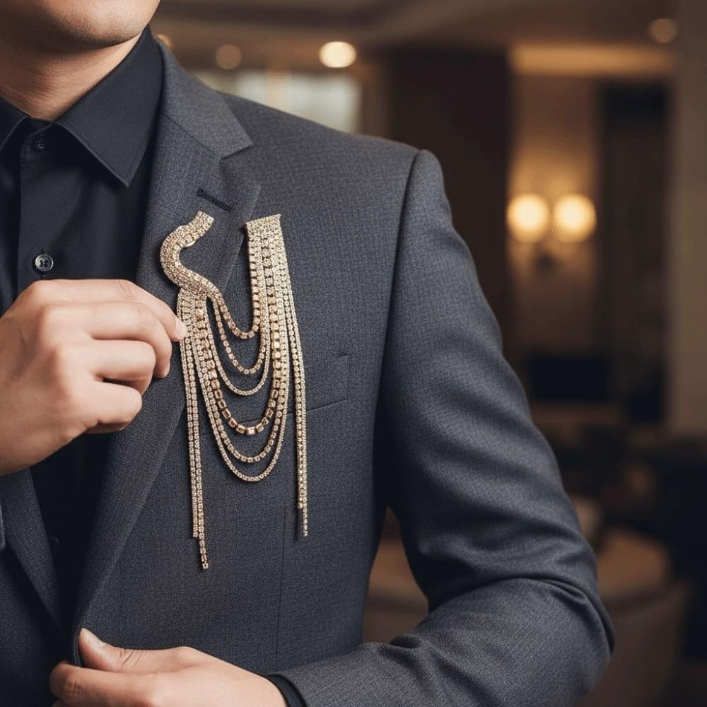 Chaîne à pampilles Broche de col de costume Épaulettes Frange Marquage d'épaule Flash d'épaule Unique Cadeau Unisexe