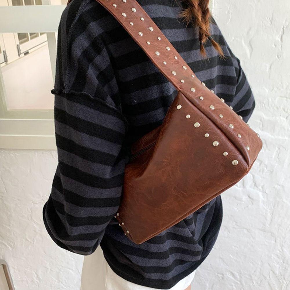 Spicy Girl Style Retro Rivet Handbag French Commuting Shoulder Bag Pillow Underarm Bag  Women
