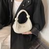 Niche design sense retro fashion portable small bag women's autumn new Maillard shoulder armpit bag