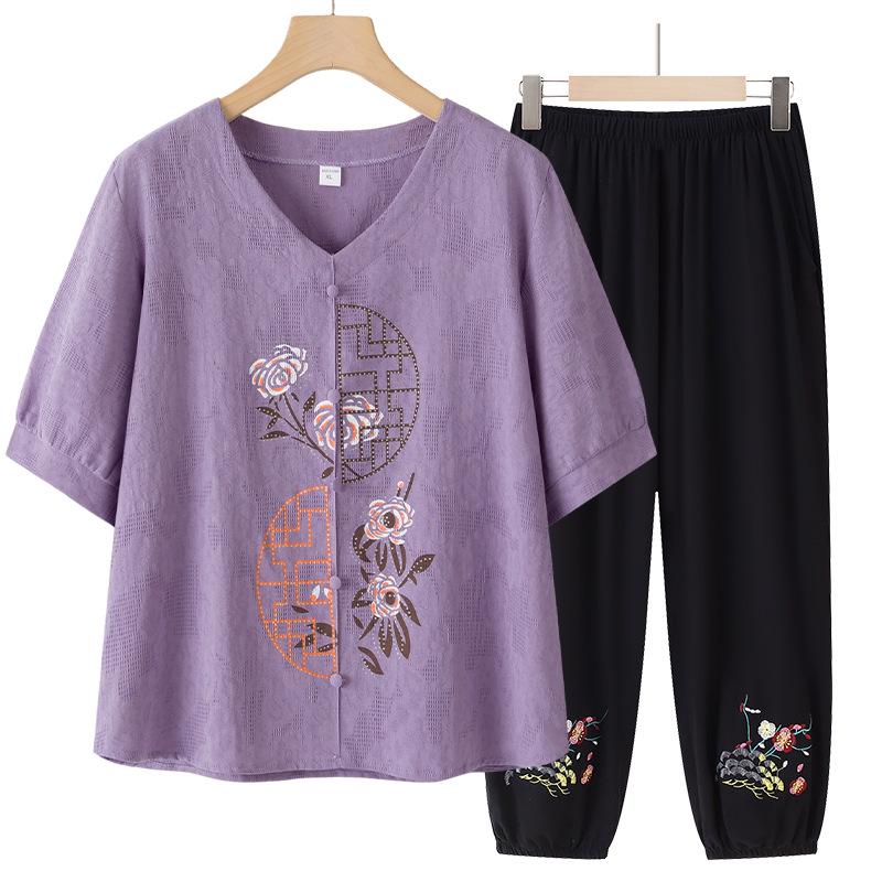 2026 New Summer Cotton Linen Suit: Stylish Short-Sleeved T-Shirt for Middle-Aged and Older Women