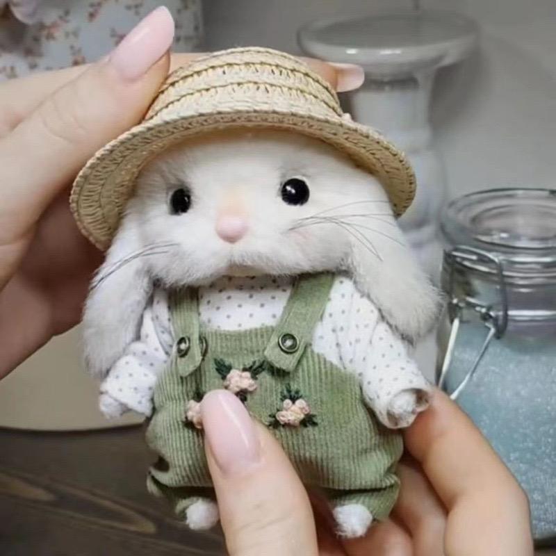 

14cm Gardener Rabbit Plush Toy Handmade Cute Teddy Rabbit Doll Kawaii Pendant Home Decoration Kids Girlfriend Gift 14cm