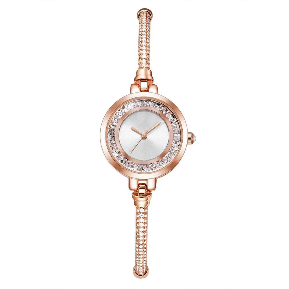 Nya moderiktiga casual fina armbandsklockor för dam armbandsur med strass kvicksand liten urtavla infällbar armband armbandsur present