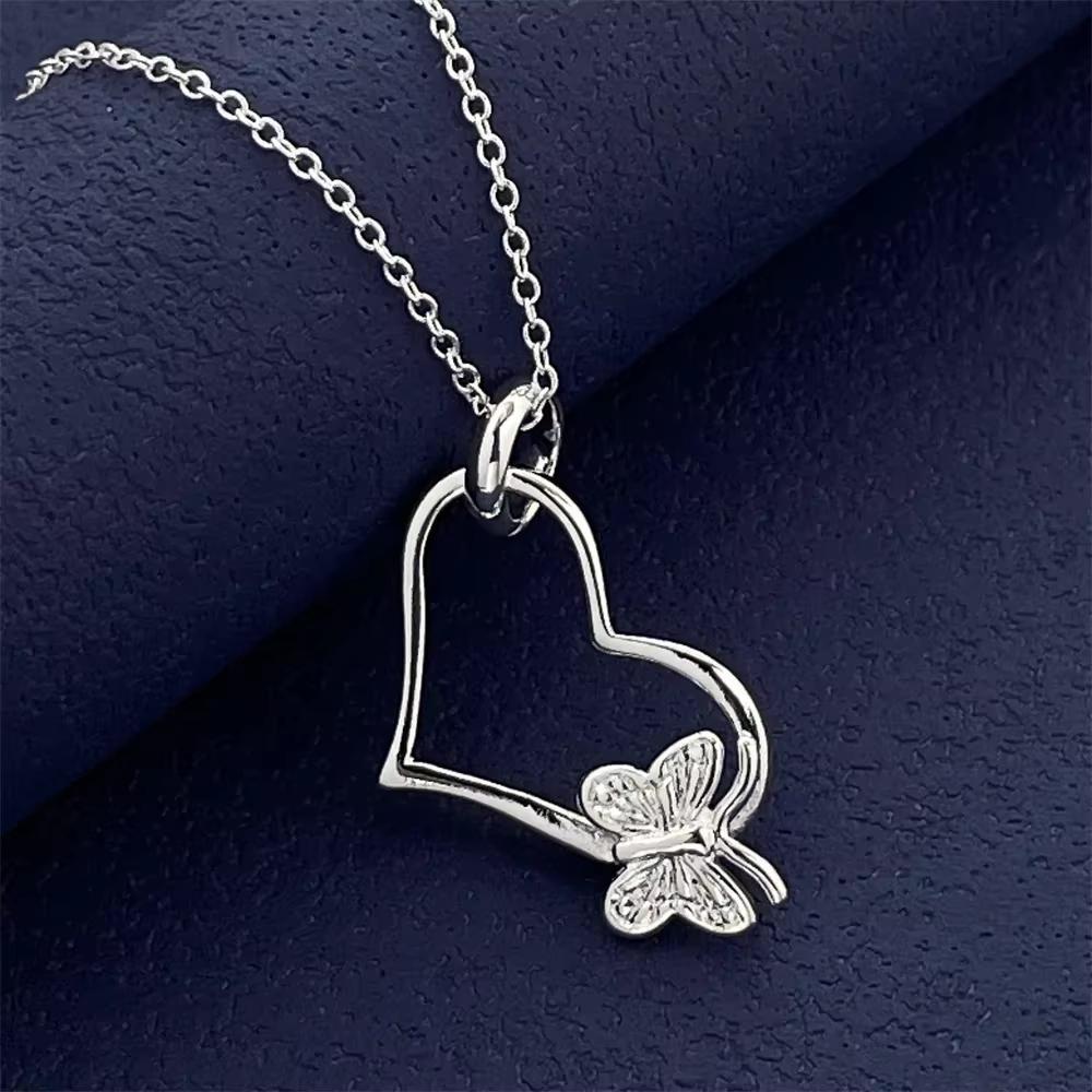 Love Butterfly Pendant Necklace, Ladies Couple Simple Luxury Banquet Wedding Birthday Jewelry Gift