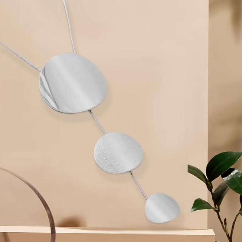 Metal Smooth Three-disc Y-shaped Necklace for Women's Niche Versatile and Elegant Women's Items