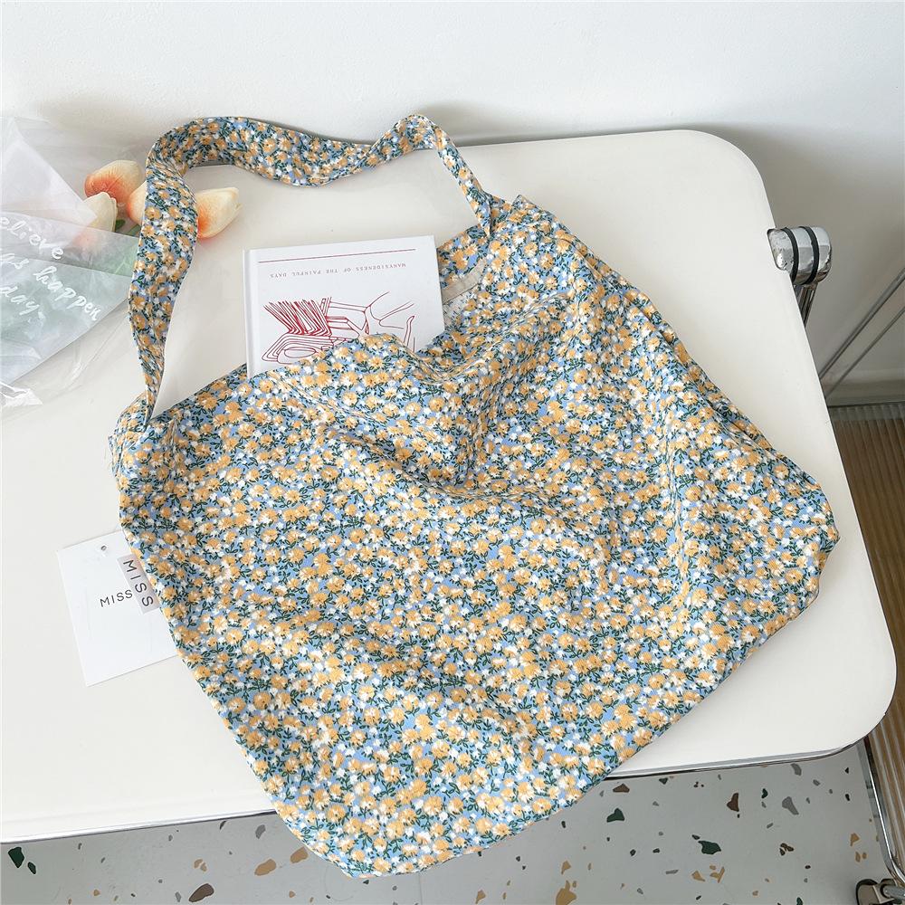 Knitted Mobile Phone Bag For Women In Spring And Autumn Cute Cartoon Versatile One Shoulder Diagonal Cross Bag Travel Coin Purse Small Handbag