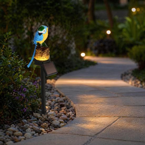Solar Parrot Garden Light, Outdoor Resin LED Lawn Lamp, Cute Animal Yard Decor for Pathway Patio, Waterproof Landscape Night Light