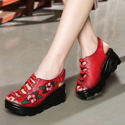 Luxuriöse ethnische einzelne Schuhe aus echtem Leder für Damen im Herbst mit schrägem Absatz und runder Spitze, bestickte Retro-Schuhe mit flachem Mund